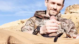 4K60 OUTDOORS WANK AND HUMONGOUS CUMMED (W/ SLOW-MO)