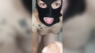 Face jizzed