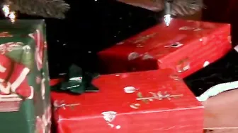 Banana sex babe with big knockers inside Santas suit helps