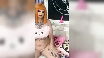 Double penetration and dildo makes me cum