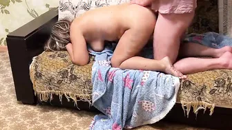 Old milf gave a fellatio and get up for anal sex.