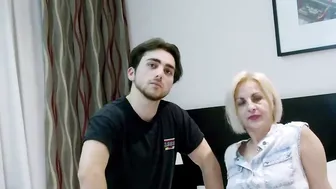 PORN CASTINGS are back Nervous milf tries the goddess FAKings experience