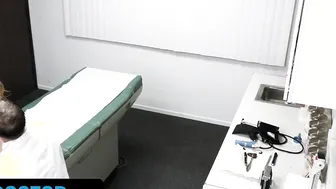 Perv Doctor - Bae Teens Getting Her Cunt Physically Examined By Her Freaky Physician