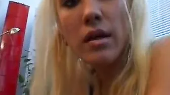 Wird porn video – Angeschwippst zieht sie sich aus und wird gefickt