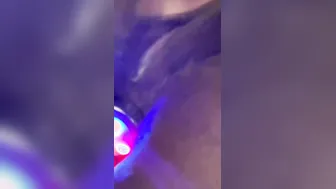 This new booty plug makes me squirt so much