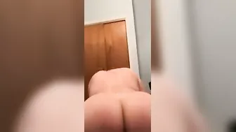 Her booty so soft and she ride voluptuous
