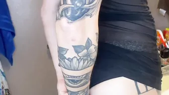 Giantess Kitsunes Favorite Fart Sub (Giantess Micro Man Fem Dominatrix Farting) PREVIEW