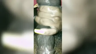 COLLEGE BLACK SLOPPY SUCKING OFF ON GIGANTIC AFRICAN NUTS