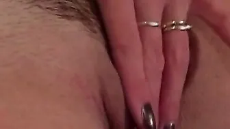 Blonde cunt with mouth shows her friend this green dildo and starts