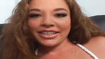 Big Boobed women with natural titted wanna taste the cum after