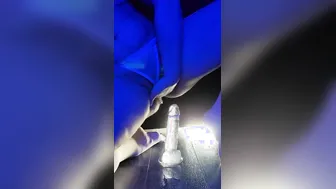 Blue Light Sex Toy Makes Me Squirt