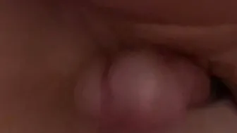 Vagina rub down