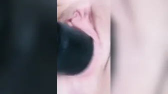 Morning squirting with ebony sex toy