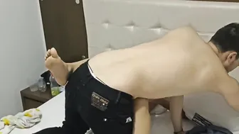Ohh no touches melons he is from united states