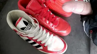 Rubbing dick on Adidas Hardcourt and cum