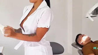 Turned On dentist fucks her patient - Mariana Martix
