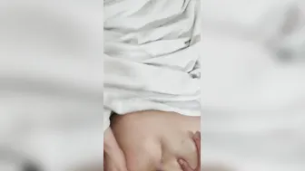 Huge booty Barely Legal fucking while laying into bed