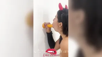 Lina Henao a devil who slides her vibrator up her