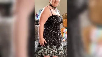 Maries Edging Orgasm While Modeling and Dancing