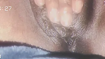 Playin wit my incredible sexy butt twat