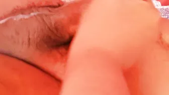 Rosseloli me corre una rica paja 