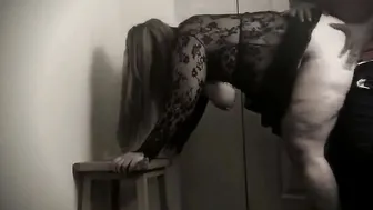 Thick milf On Vacation Fucks The Pizza Delivery Man