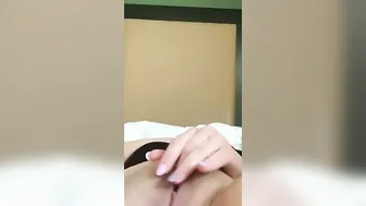 Need some african dick into this twat