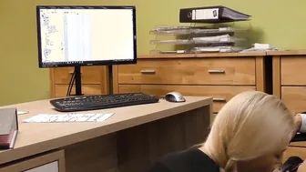 LOAN4K. cougar give vagina to man who trades cash for sensual affair