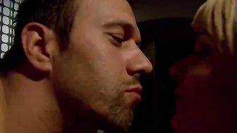 Roberto Malone vs Tarra White the Porn Challenge