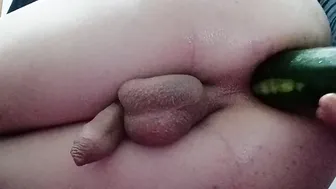 Fucking My Butt Peeing shower gigantic 30cm zucchini deep plowed pussyass