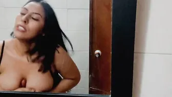 Fucking my snatch very yummy Im addicted to sex daddy