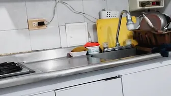 Cooking and fucking my cunt real rough