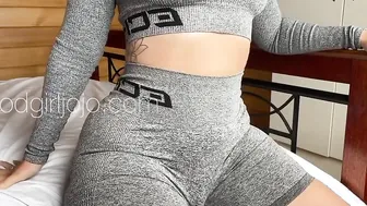 PAWG cougar into activewear jizzes with Kama clitoris sucker