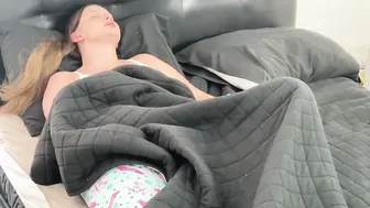 Caught my Step Sis Masturbating and i help her