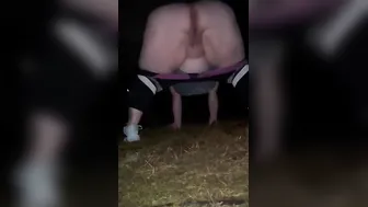 Pee outdoors bent over I dripping me leggings sloppy women 