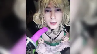 SalivatingSub Fucking Machine Deeply Practice inside Green Bodysuit