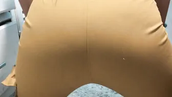 You will not believe how she plays with her urine she is a crazy bitch. Leave your comment
