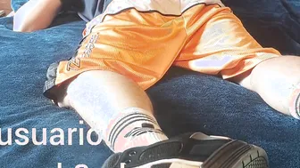 patas pies y cosquillas mexicano chacal cdmx machin morbos en zapas tenis casero fetiches