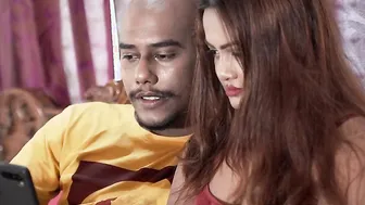 BEAUTY BAE FILTHY BIMBOS SCREWED BY 2 FREIND