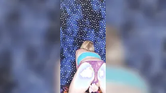 Extreme Orgasm Solo Female Masturbation - Extremely Vulgar Beauty mom Plays With Dildo
