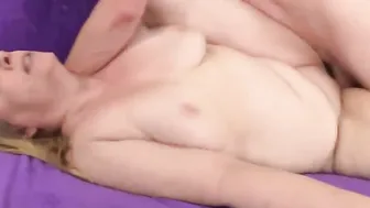 Freaky Older Woman Penny Sue Getting Dicked on All 4