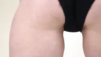 Look into my cunt before you fill me with your cum. Gyno. Speculum. Crempie.