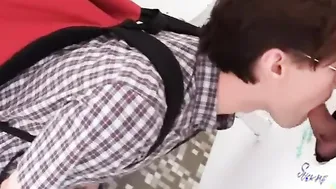 Blowing off the hot professor at a outdoor Gloryhole