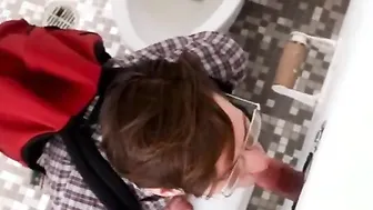 Blowing off the hot professor at a outdoor Gloryhole