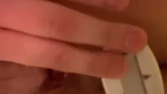 Boned my butt with the end of a razor
