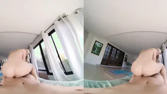 Petite Eighteen Braylin Bailey Is All About Rough Penis And Wild Screwed VR Porn