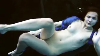 Adorable slender babes into the pool Anna and Adriana