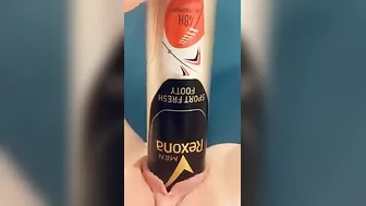 Fucking my tight cunt with a deodorant can part two