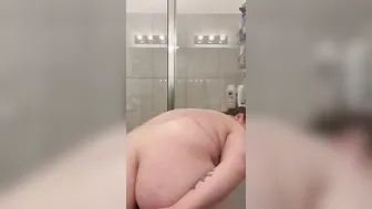 Chubby dude tries anal