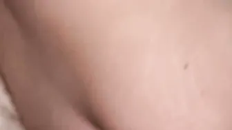 Gf receives surprise anal inside bed